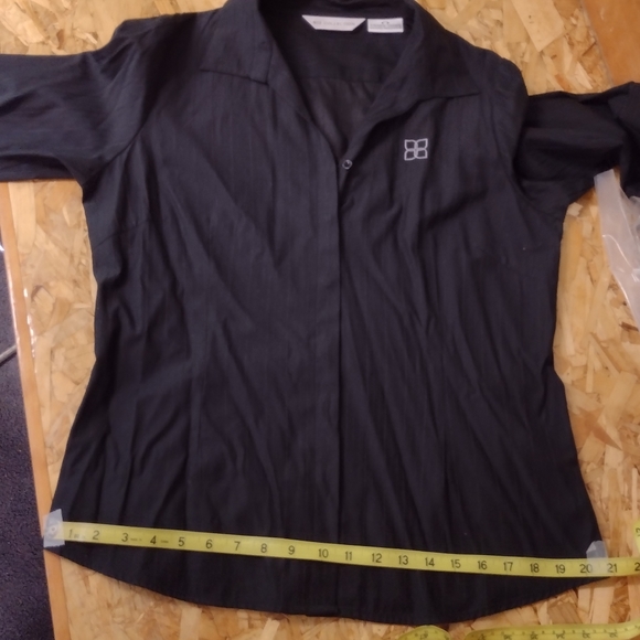 Biz collection button down pin stripe shirt sz 10 - Picture 15 of 16